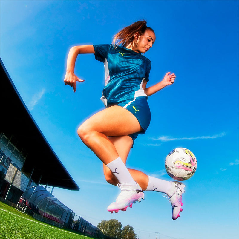 Women's Puma FUTURE 7 Ultimate FG/AG Soccer Cleats