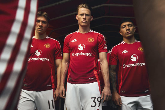 2024/25 Manchester United Home Kit
