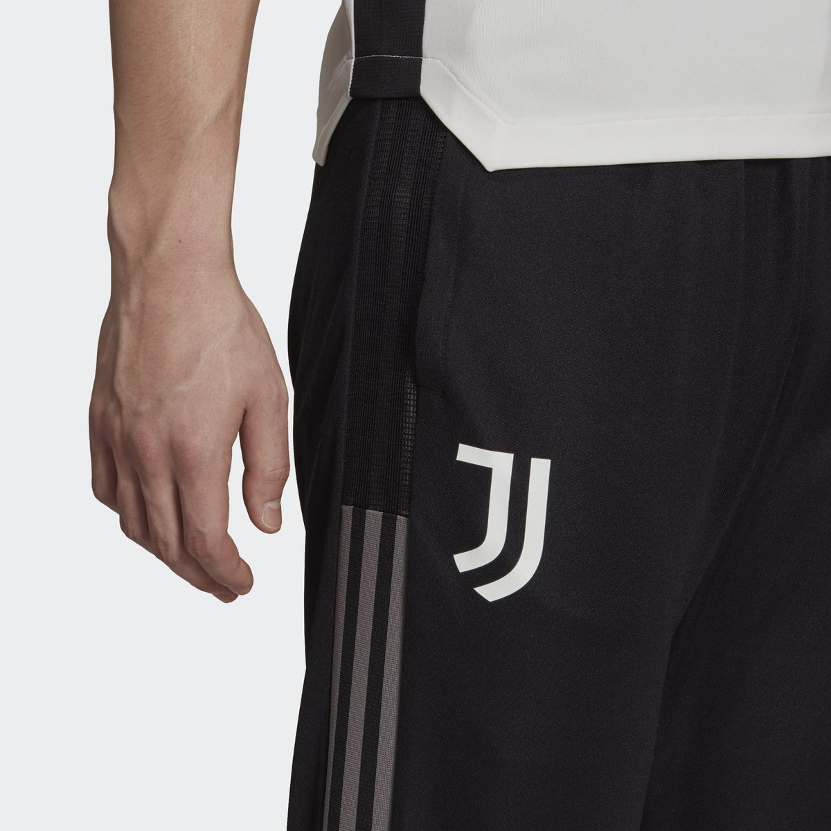 adidas juventus training pants