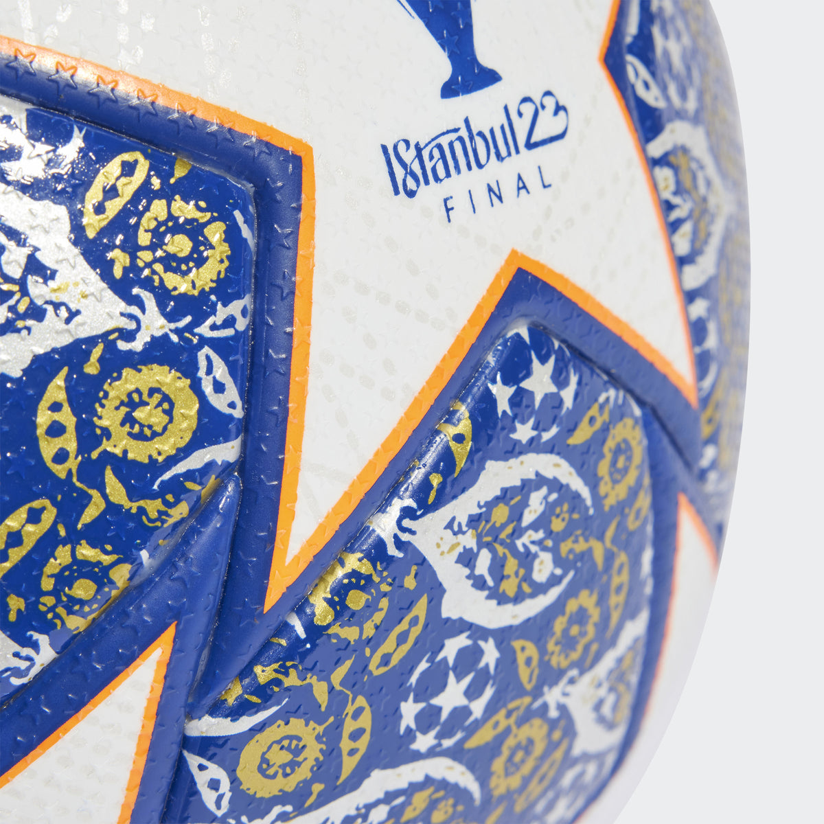 adidas UCL Pro Istanbul Football