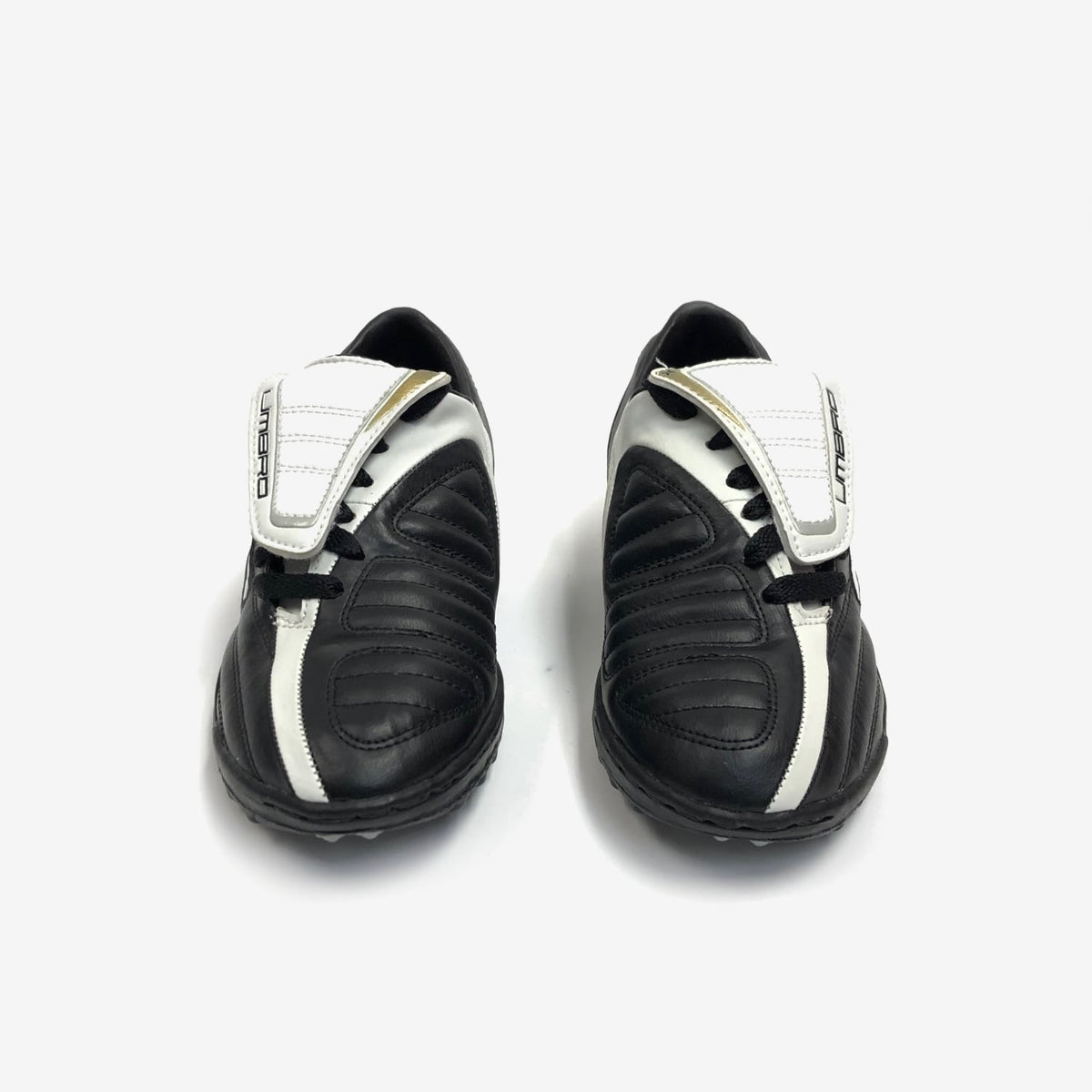 【UMBRO】 ★ TREBLE XAI SD ★ BLACK & WHITE umbro-886416-796-xai-5-league-
