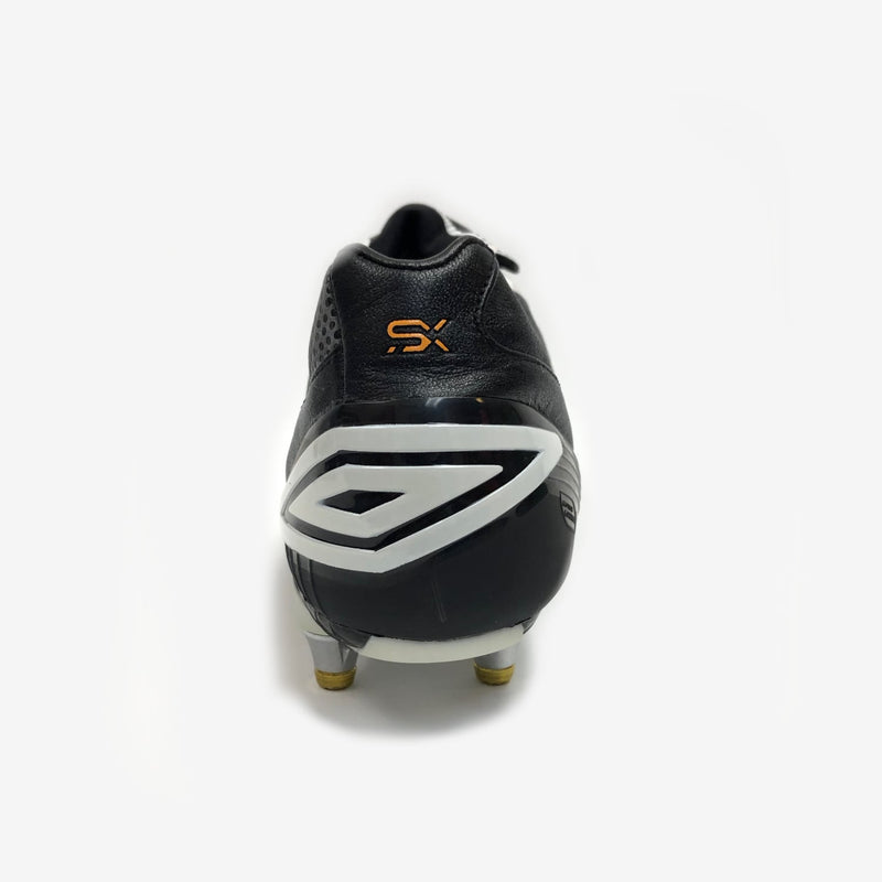 Umbro SX Valor SG